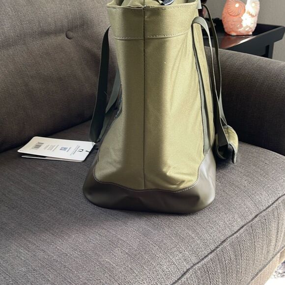 RTIC Everyday insulated cooler 35L collapsible tote bag NWT - Picture 12 of 14